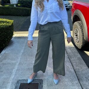 The Harlow Wide-Leg Pant in Drapey Twill